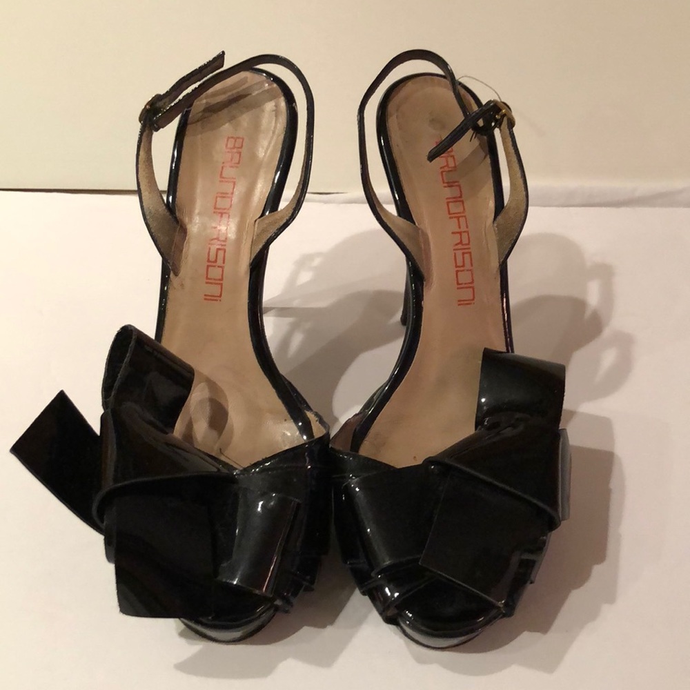 Bruno Frisoni Black patent leather bow heels